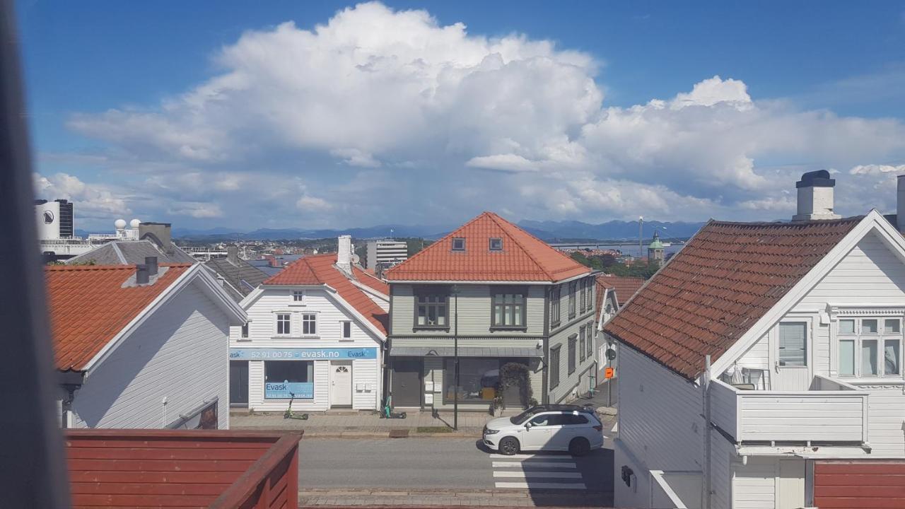 Large House In Central ستافانجر المظهر الخارجي الصورة